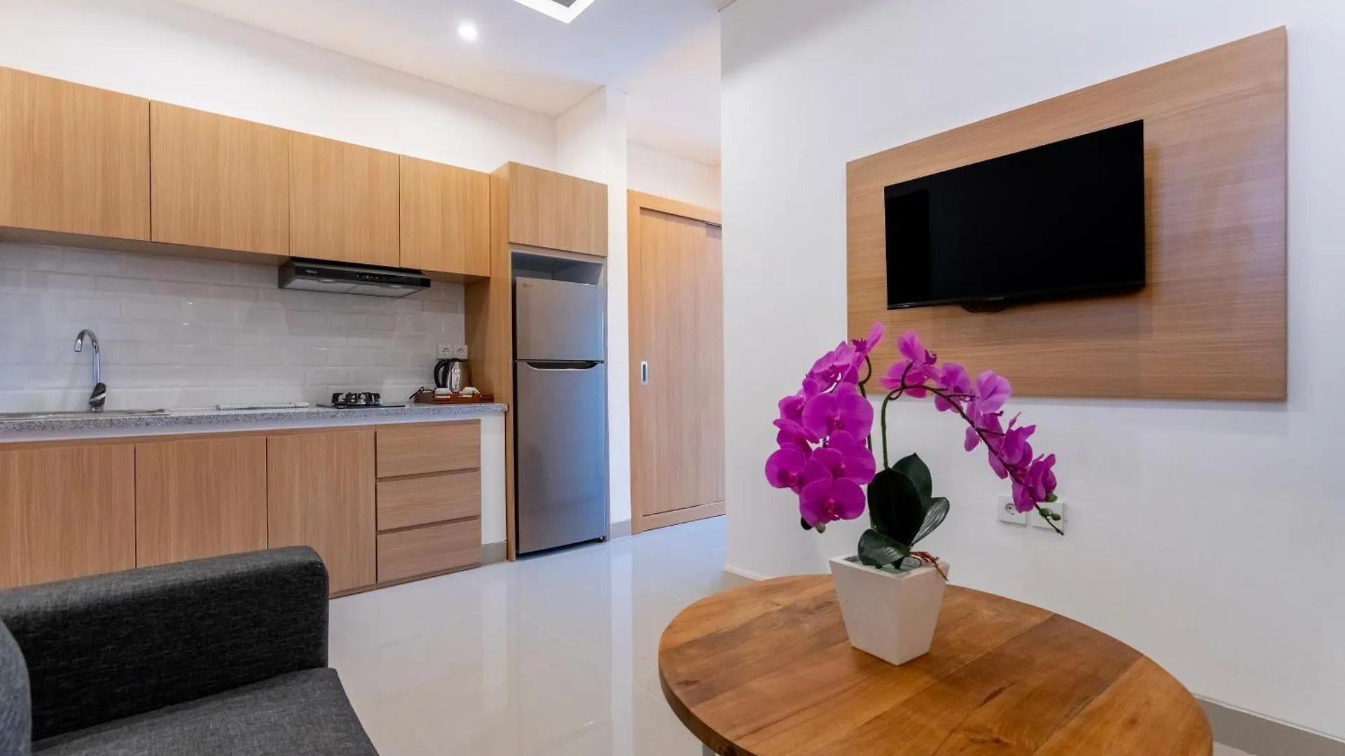 Adikara Apartment By Betterplace Canggu