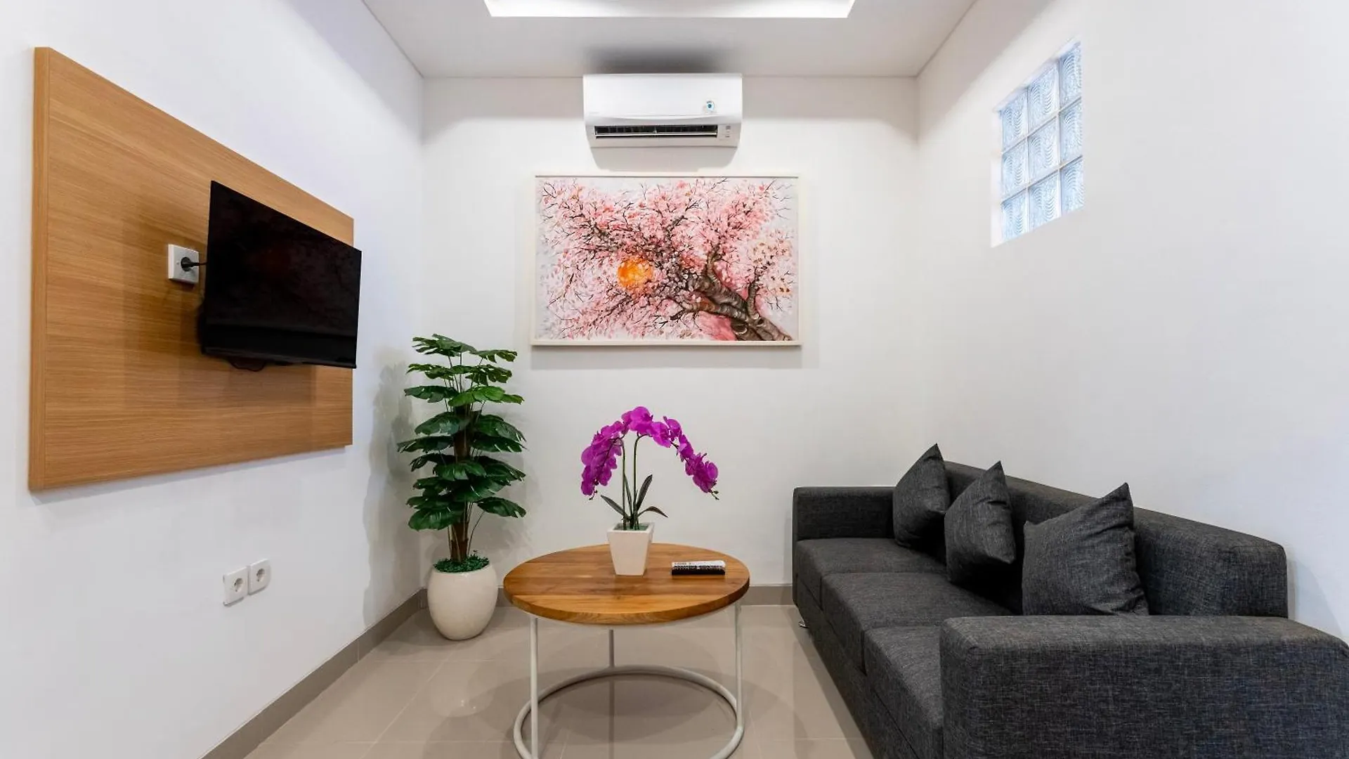 Adikara Apartment By Betterplace Canggu